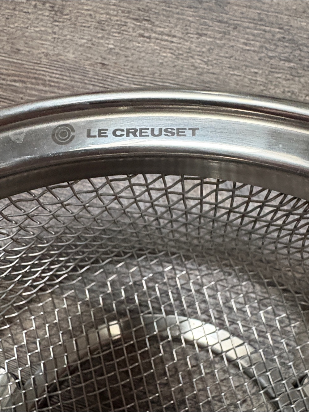 Le Creuset Stainless Steel Fryer Basket - Picture 2 of 3
